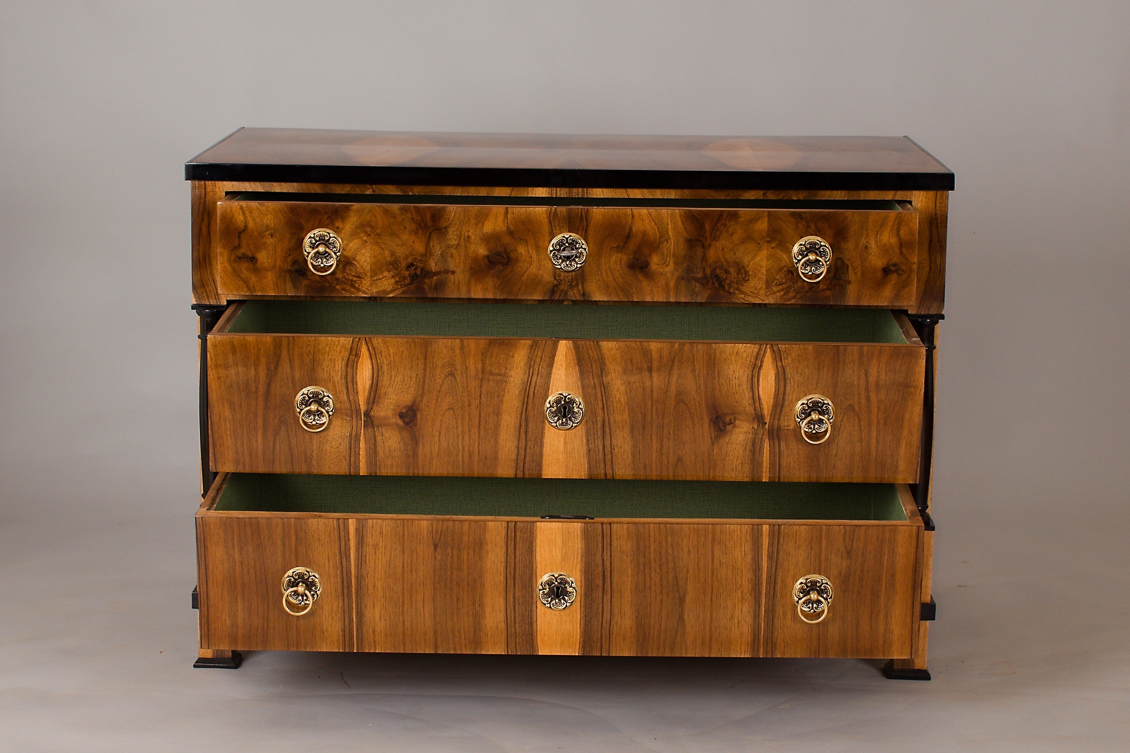Komoda Biedermeier