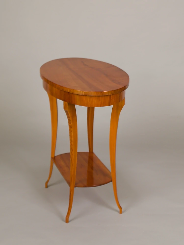 Stolek biedermeier