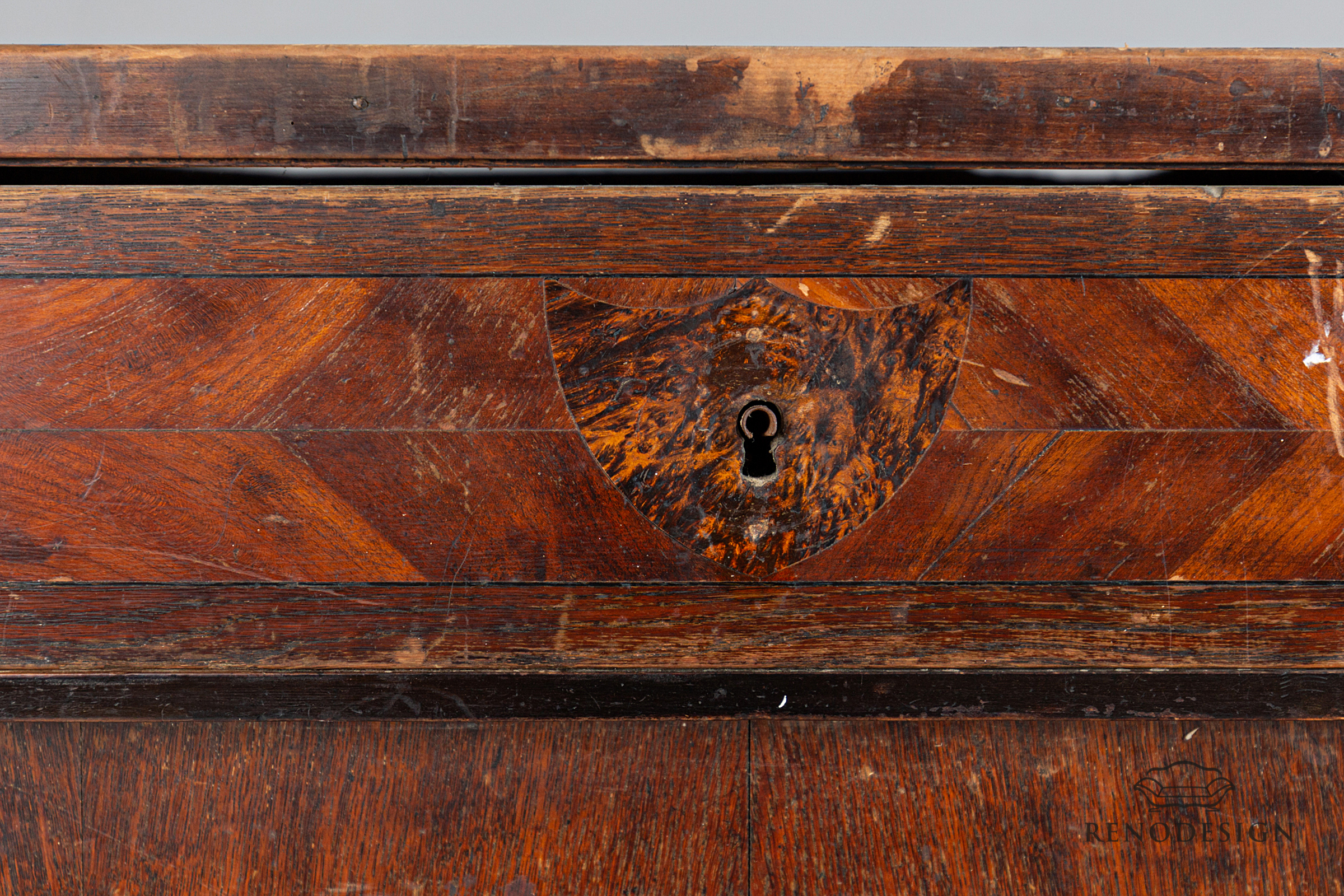 Komoa biedermeier