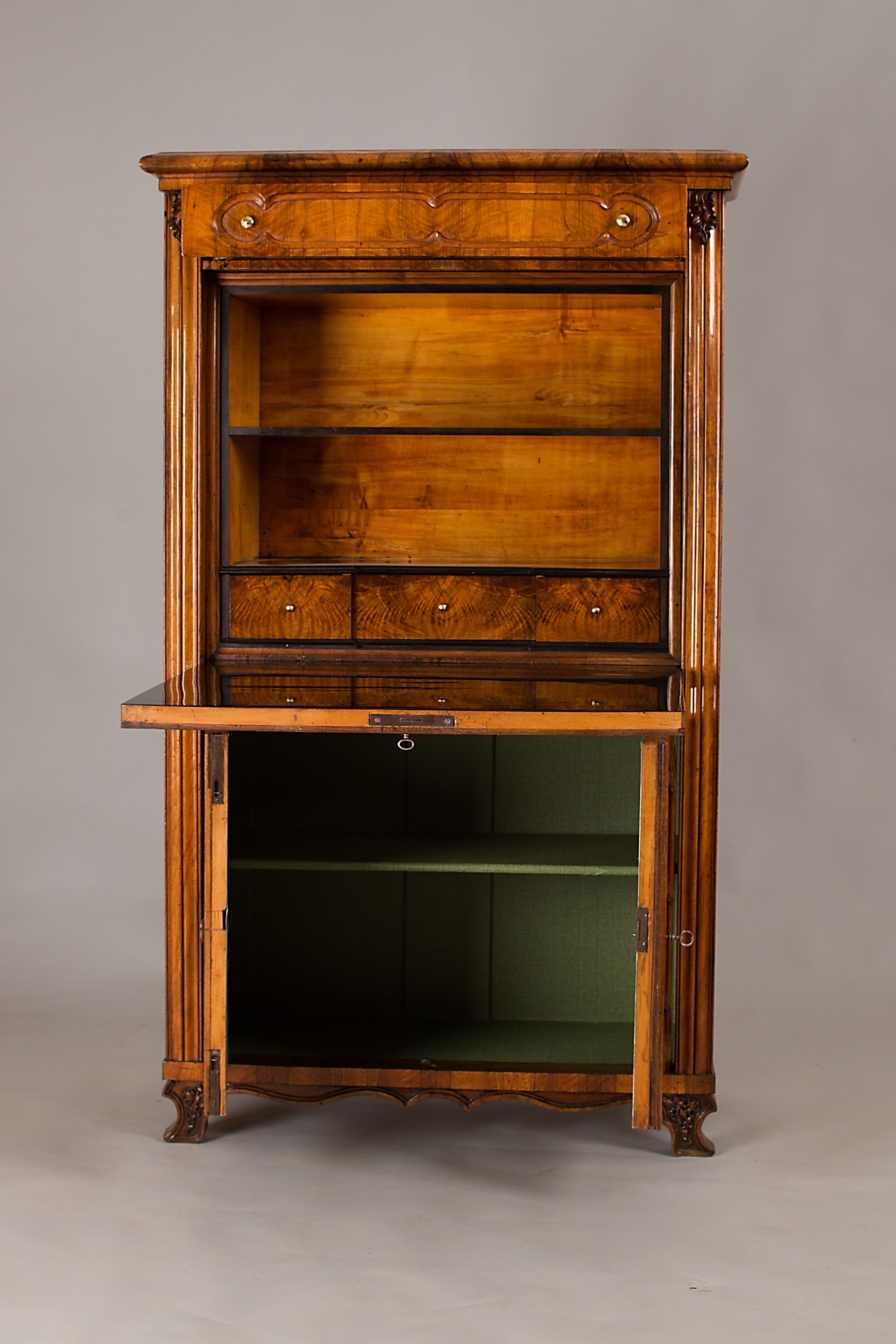 Klapsekretař biedermeier
