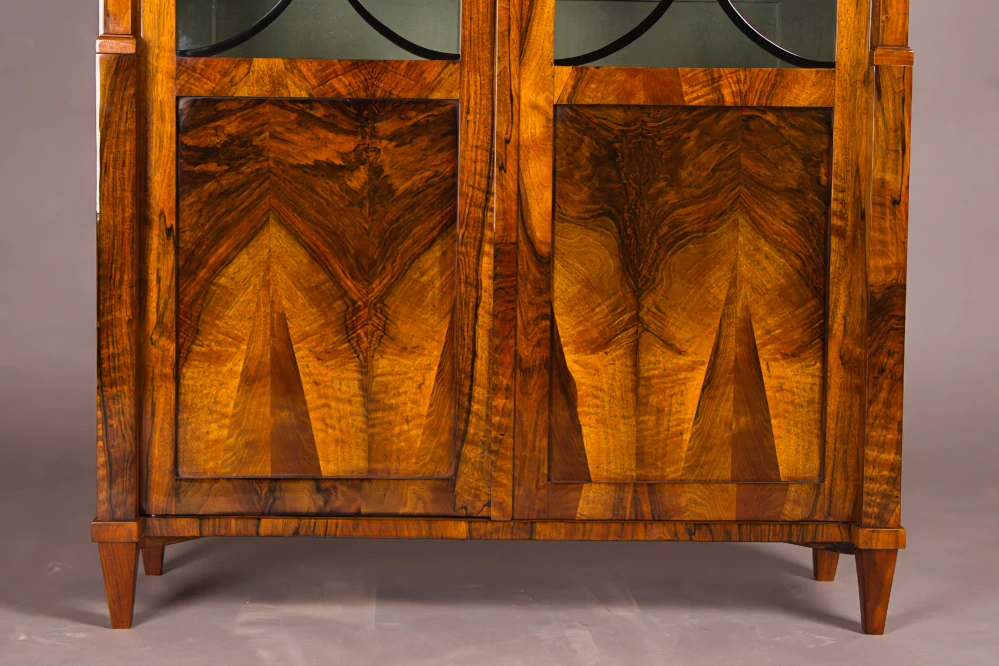 Biedermeier knihovna, cca 1830