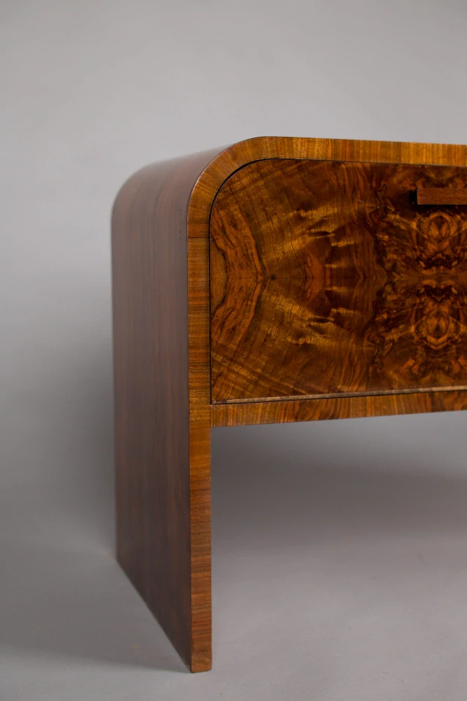 Lampa Art deco ořechová kořenice