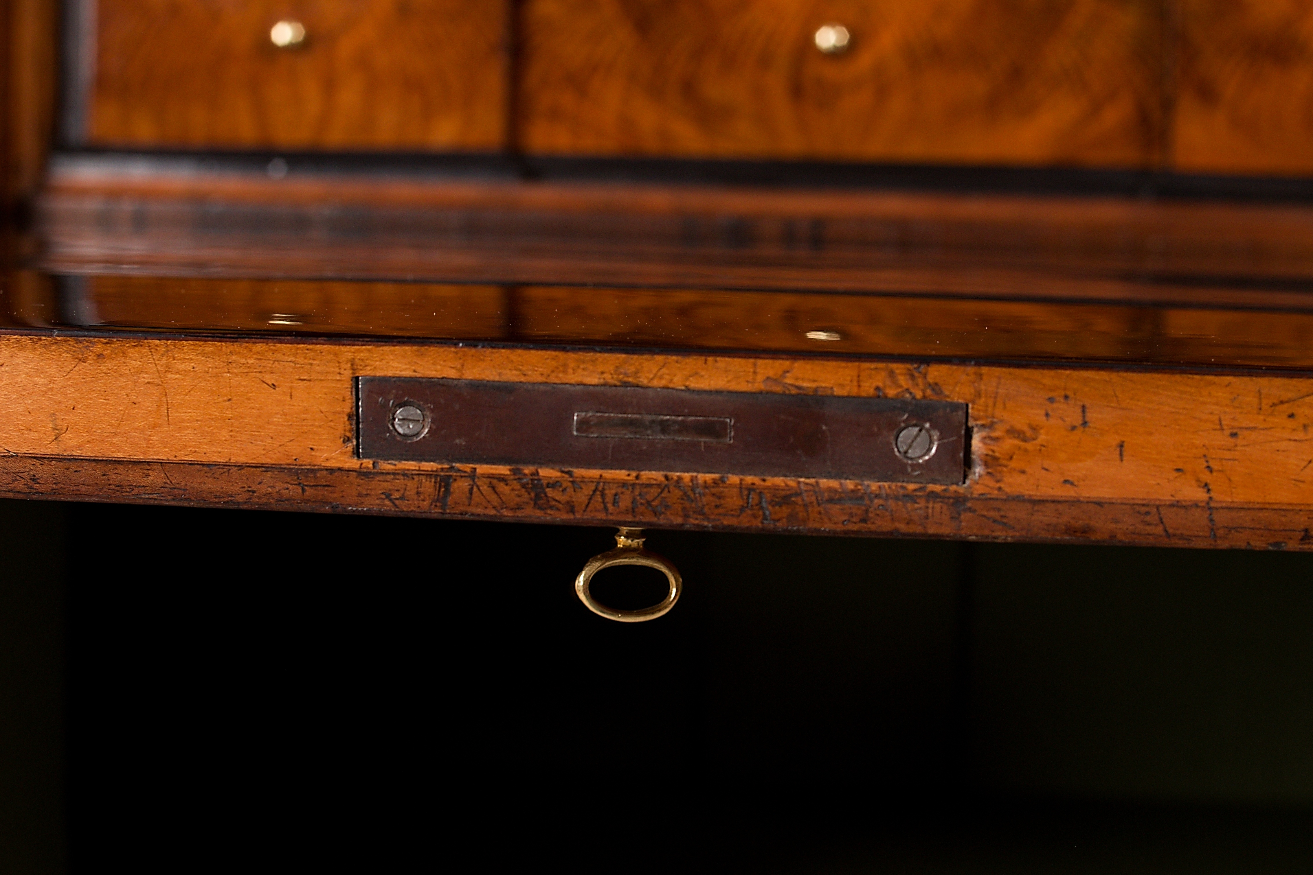 Klapsekretař biedermeier