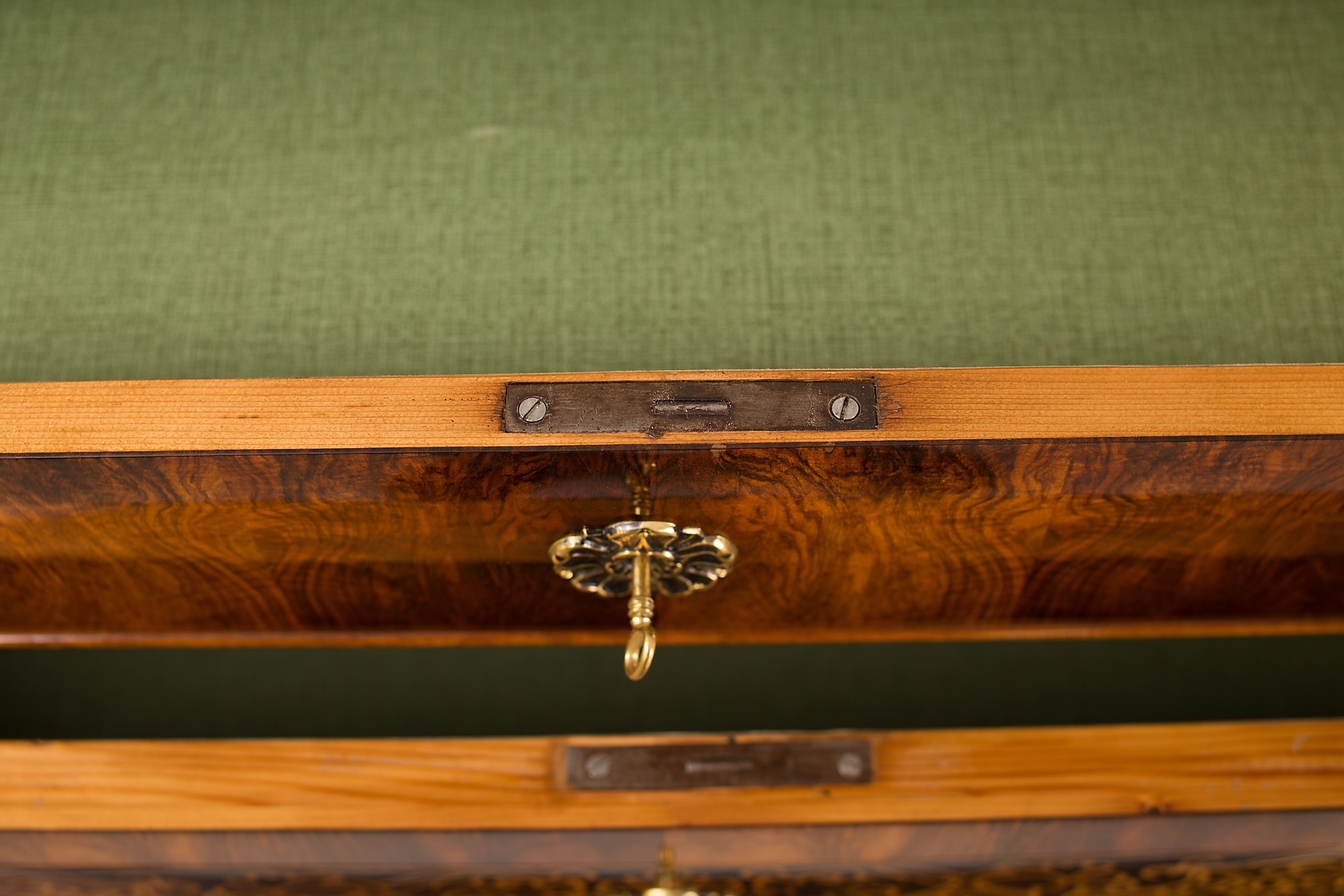 Komoda biedermeier