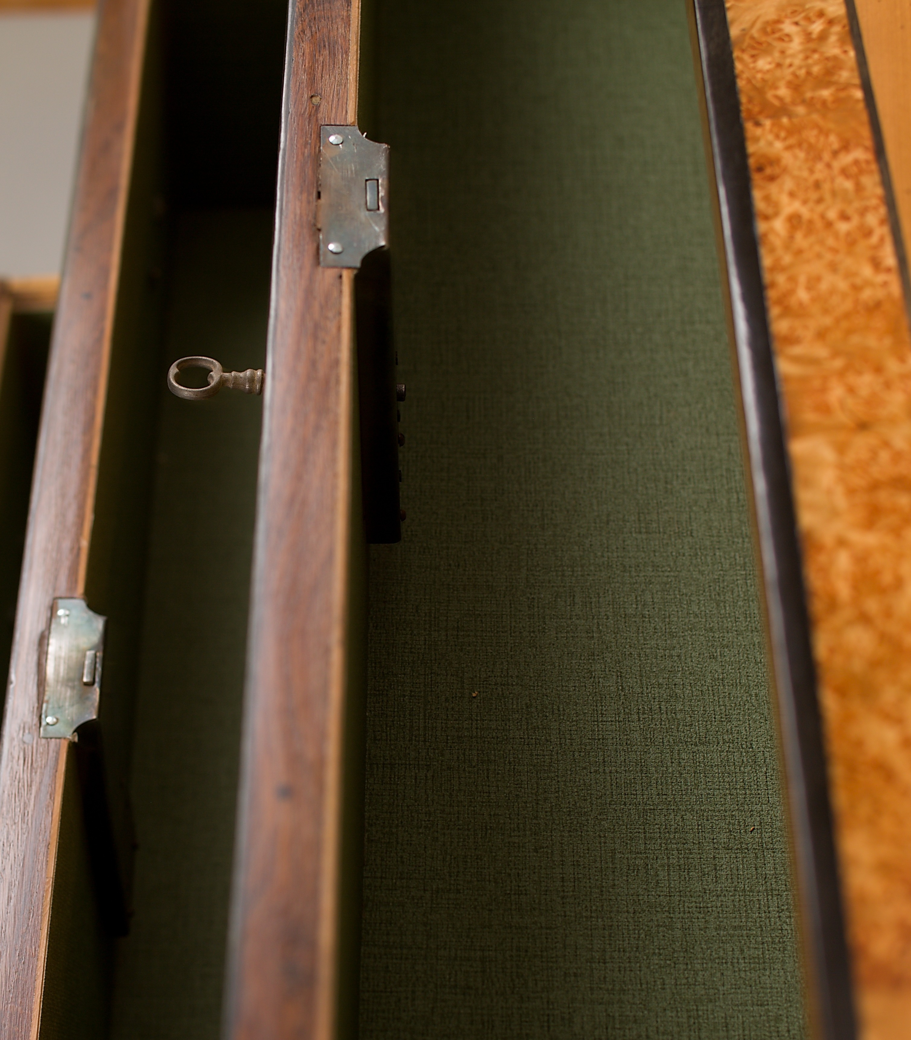 Komoda biedermeier