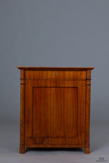 Skříňka biedermeier 1830
